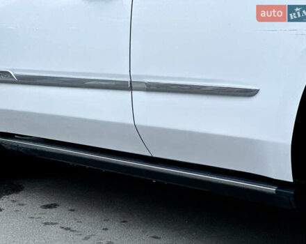 Белый Кадиллак Эскалейд, объемом двигателя 6.2 л и пробегом 125 тыс. км за 45999 $, фото 17 на Automoto.ua