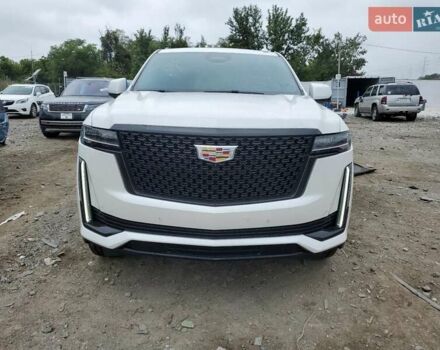 Білий Каділак Ескалейд, об'ємом двигуна 3 л та пробігом 45 тис. км за 20000 $, фото 4 на Automoto.ua