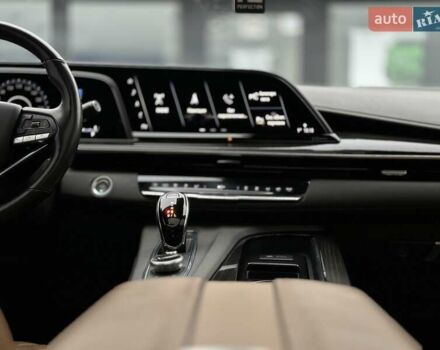 Каділак Ескалейд 2021 у Чернівцях на Automoto.ua Білий Каділак Ескалейд, об'ємом двигуна 6.16 л та пробігом 54 тис. км за 115000 $, фото 39 на Automoto.ua