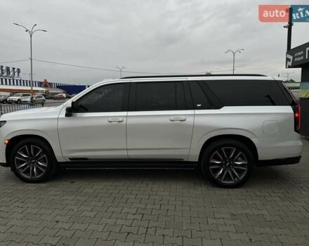 Каділак Ескалейд 2021 у Чернівцях на Automoto.ua Білий Каділак Ескалейд, об'ємом двигуна 6.16 л та пробігом 54 тис. км за 115000 $, фото 8 на Automoto.ua