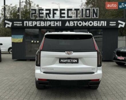 Каділак Ескалейд 2021 у Чернівцях на Automoto.ua Білий Каділак Ескалейд, об'ємом двигуна 6.16 л та пробігом 54 тис. км за 115000 $, фото 16 на Automoto.ua