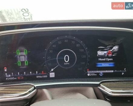 Білий Каділак Ескалейд, об'ємом двигуна 3 л та пробігом 45 тис. км за 20000 $, фото 8 на Automoto.ua