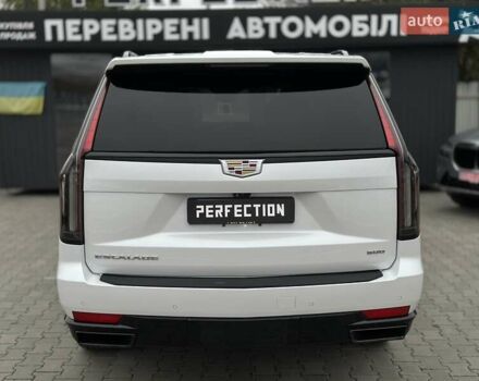Каділак Ескалейд 2021 у Чернівцях на Automoto.ua Білий Каділак Ескалейд, об'ємом двигуна 6.16 л та пробігом 54 тис. км за 115000 $, фото 19 на Automoto.ua