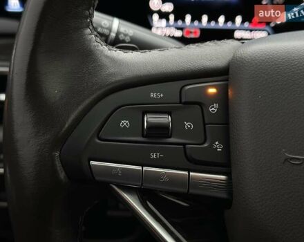 Каділак Ескалейд 2021 у Чернівцях на Automoto.ua Білий Каділак Ескалейд, об'ємом двигуна 6.16 л та пробігом 54 тис. км за 115000 $, фото 53 на Automoto.ua