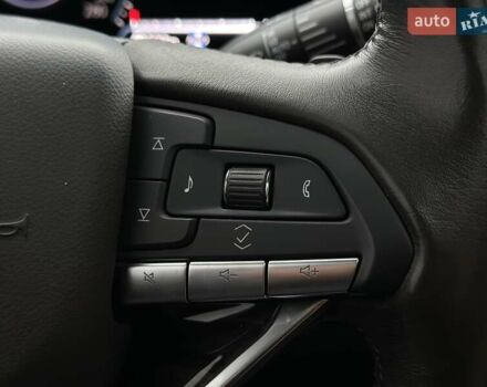 Каділак Ескалейд 2021 у Чернівцях на Automoto.ua Білий Каділак Ескалейд, об'ємом двигуна 6.16 л та пробігом 54 тис. км за 115000 $, фото 54 на Automoto.ua