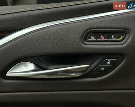 Каділак Ескалейд 2021 у Чернівцях на Automoto.ua Білий Каділак Ескалейд, об'ємом двигуна 6.16 л та пробігом 54 тис. км за 115000 $, фото 41 на Automoto.ua