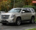 Кадиллак Эскалейд 2014 в Харькове на Automoto.ua Бежевый Кадиллак Эскалейд, объемом двигателя 6.2 л и пробегом 101 тыс. км за 31500 $, фото 1 на Automoto.ua