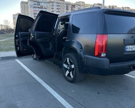 Черный Кадиллак Эскалейд, объемом двигателя 6.2 л и пробегом 205 тыс. км за 12500 $, фото 8 на Automoto.ua