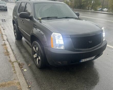 Черный Кадиллак Эскалейд, объемом двигателя 6.2 л и пробегом 205 тыс. км за 12500 $, фото 11 на Automoto.ua