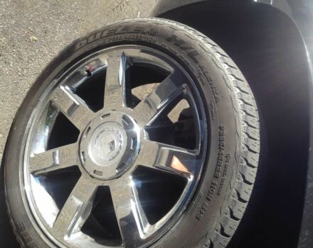 Черный Кадиллак Эскалейд, объемом двигателя 6.2 л и пробегом 180 тыс. км за 12999 $, фото 20 на Automoto.ua