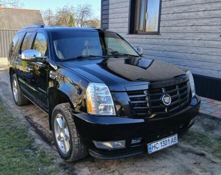 Чорний Каділак Ескалейд, об'ємом двигуна 6.2 л та пробігом 115 тис. км за 12500 $, фото 9 на Automoto.ua