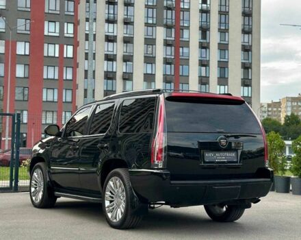 Черный Кадиллак Эскалейд, объемом двигателя 6.2 л и пробегом 201 тыс. км за 18500 $, фото 11 на Automoto.ua