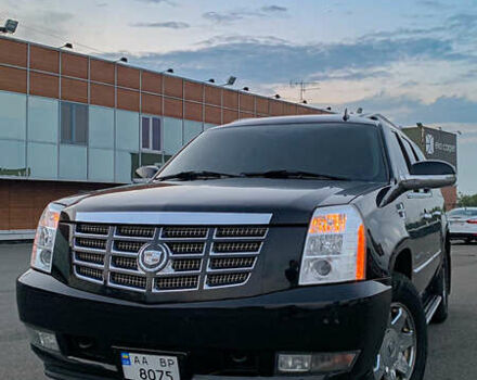 Черный Кадиллак Эскалейд, объемом двигателя 6.2 л и пробегом 180 тыс. км за 46830 $, фото 17 на Automoto.ua