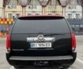 Чорний Каділак Ескалейд, об'ємом двигуна 6.16 л та пробігом 244 тис. км за 14150 $, фото 3 на Automoto.ua