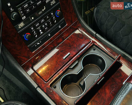 Черный Кадиллак Эскалейд, объемом двигателя 6.16 л и пробегом 255 тыс. км за 14900 $, фото 32 на Automoto.ua