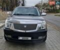 Черный Кадиллак Эскалейд, объемом двигателя 6.2 л и пробегом 210 тыс. км за 14000 $, фото 1 на Automoto.ua