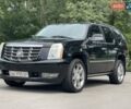 Чорний Каділак Ескалейд, об'ємом двигуна 6.2 л та пробігом 307 тис. км за 11500 $, фото 1 на Automoto.ua