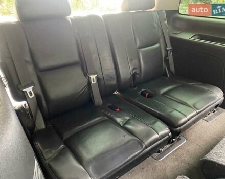 Кадиллак Эскалейд 2008 в Днепре (Днепропетровске) на Automoto.ua Черный Кадиллак Эскалейд, объемом двигателя 6 л и пробегом 154 тыс. км за 20000 $, фото 30 на Automoto.ua