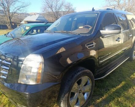 Черный Кадиллак Эскалейд, объемом двигателя 0 л и пробегом 240 тыс. км за 8000 $, фото 3 на Automoto.ua