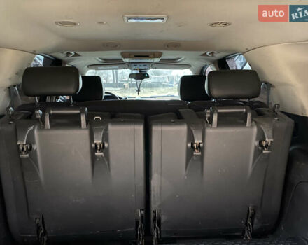 Чорний Каділак Ескалейд, об'ємом двигуна 6.2 л та пробігом 180 тис. км за 12000 $, фото 55 на Automoto.ua