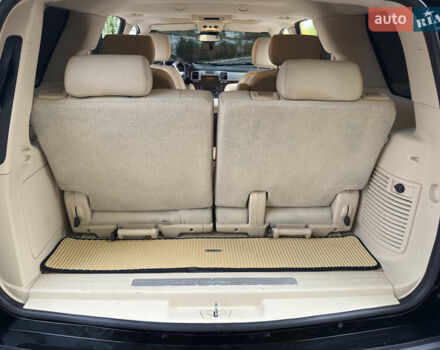 Кадиллак Эскалейд 2008 в Виннице на Automoto.ua Черный Кадиллак Эскалейд, объемом двигателя 6.2 л и пробегом 250 тыс. км за 15950 $, фото 17 на Automoto.ua