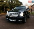Чорний Каділак Ескалейд, об'ємом двигуна 6.16 л та пробігом 250 тис. км за 26999 $, фото 2 на Automoto.ua
