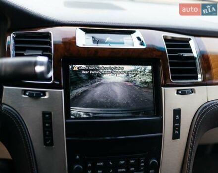 Чорний Каділак Ескалейд, об'ємом двигуна 6.16 л та пробігом 250 тис. км за 26999 $, фото 26 на Automoto.ua