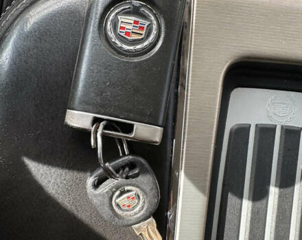 Кадиллак Эскалейд 2013 в Львове на Automoto.ua Черный Кадиллак Эскалейд, объемом двигателя 6.18 л и пробегом 300 тыс. км за 19500 $, фото 32 на Automoto.ua