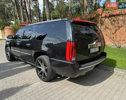 Кадиллак Эскалейд 2013 в Львове на Automoto.ua Черный Кадиллак Эскалейд, объемом двигателя 6.18 л и пробегом 300 тыс. км за 19500 $, фото 5 на Automoto.ua