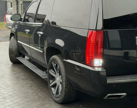 Черный Кадиллак Эскалейд, объемом двигателя 6.18 л и пробегом 231 тыс. км за 29500 $, фото 18 на Automoto.ua