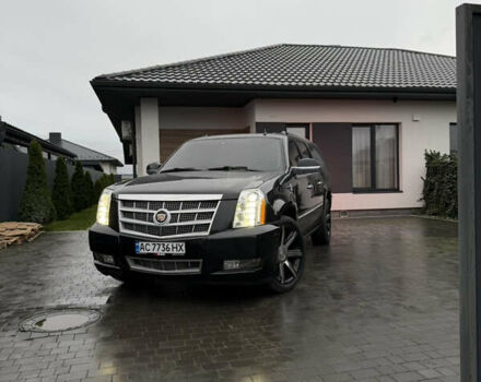 Черный Кадиллак Эскалейд, объемом двигателя 6.18 л и пробегом 231 тыс. км за 29500 $, фото 1 на Automoto.ua