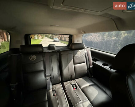 Кадиллак Эскалейд 2013 в Львове на Automoto.ua Черный Кадиллак Эскалейд, объемом двигателя 6.18 л и пробегом 300 тыс. км за 19500 $, фото 27 на Automoto.ua