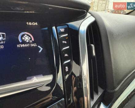 Кадиллак Эскалейд 2015 в Киеве на Automoto.ua Черный Кадиллак Эскалейд, объемом двигателя 6.16 л и пробегом 82 тыс. км за 64999 $, фото 42 на Automoto.ua