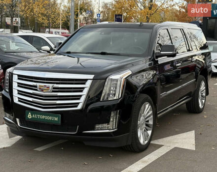 Кадиллак Эскалейд 2015 в Киеве на Automoto.ua Черный Кадиллак Эскалейд, объемом двигателя 6.16 л и пробегом 82 тыс. км за 64999 $, фото 5 на Automoto.ua