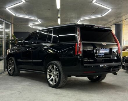 Черный Кадиллак Эскалейд, объемом двигателя 0 л и пробегом 183 тыс. км за 35500 $, фото 14 на Automoto.ua