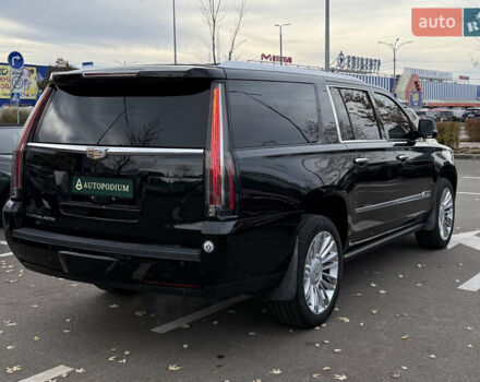 Кадиллак Эскалейд 2015 в Киеве на Automoto.ua Черный Кадиллак Эскалейд, объемом двигателя 6.16 л и пробегом 82 тыс. км за 64999 $, фото 9 на Automoto.ua