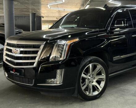 Черный Кадиллак Эскалейд, объемом двигателя 0 л и пробегом 183 тыс. км за 35500 $, фото 7 на Automoto.ua