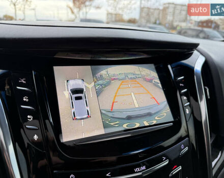 Кадиллак Эскалейд 2015 в Киеве на Automoto.ua Черный Кадиллак Эскалейд, объемом двигателя 6.16 л и пробегом 82 тыс. км за 64999 $, фото 38 на Automoto.ua