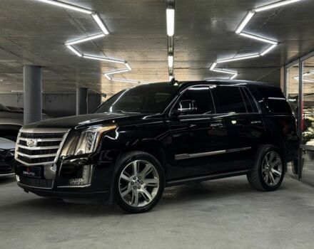 Черный Кадиллак Эскалейд, объемом двигателя 0 л и пробегом 183 тыс. км за 35500 $, фото 6 на Automoto.ua