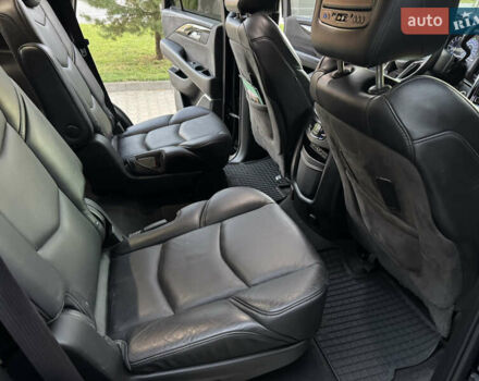 Черный Кадиллак Эскалейд, объемом двигателя 6.2 л и пробегом 98 тыс. км за 42500 $, фото 38 на Automoto.ua