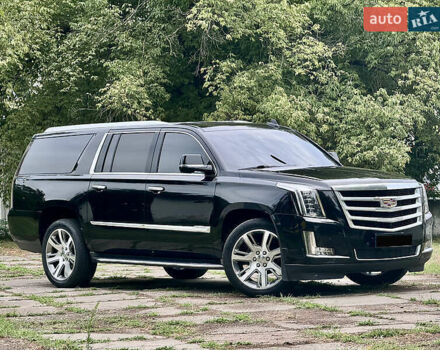 Черный Кадиллак Эскалейд, объемом двигателя 6.2 л и пробегом 270 тыс. км за 42750 $, фото 11 на Automoto.ua