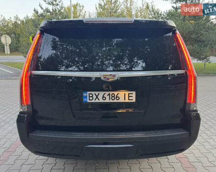 Чорний Каділак Ескалейд, об'ємом двигуна 6.2 л та пробігом 105 тис. км за 40000 $, фото 39 на Automoto.ua