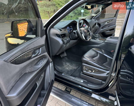 Черный Кадиллак Эскалейд, объемом двигателя 6.2 л и пробегом 98 тыс. км за 42500 $, фото 43 на Automoto.ua