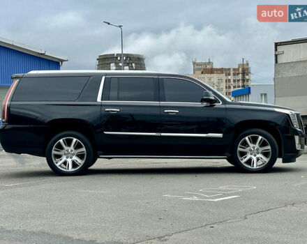Кадиллак Эскалейд 2016 в Киеве на Automoto.ua Черный Кадиллак Эскалейд, объемом двигателя 6.16 л и пробегом 270 тыс. км за 42100 $, фото 5 на Automoto.ua