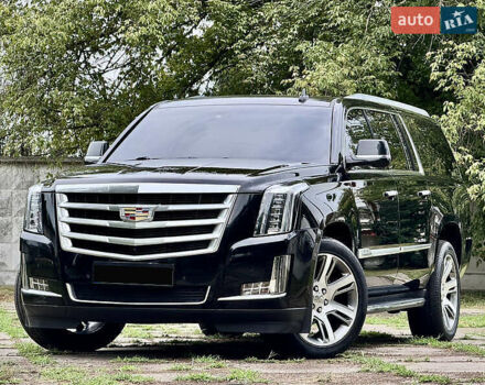 Черный Кадиллак Эскалейд, объемом двигателя 6.2 л и пробегом 270 тыс. км за 42750 $, фото 14 на Automoto.ua