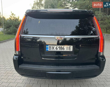 Чорний Каділак Ескалейд, об'ємом двигуна 6.2 л та пробігом 105 тис. км за 40000 $, фото 25 на Automoto.ua