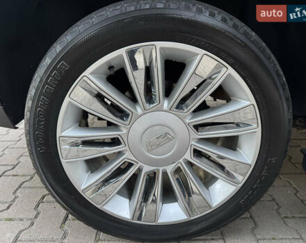 Черный Кадиллак Эскалейд, объемом двигателя 6.2 л и пробегом 98 тыс. км за 42500 $, фото 37 на Automoto.ua