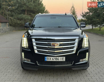 Чорний Каділак Ескалейд, об'ємом двигуна 6.2 л та пробігом 105 тис. км за 40000 $, фото 31 на Automoto.ua