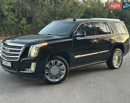 Черный Кадиллак Эскалейд, объемом двигателя 6.2 л и пробегом 98 тыс. км за 42500 $, фото 6 на Automoto.ua