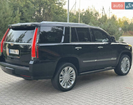 Черный Кадиллак Эскалейд, объемом двигателя 6.2 л и пробегом 98 тыс. км за 40000 $, фото 22 на Automoto.ua